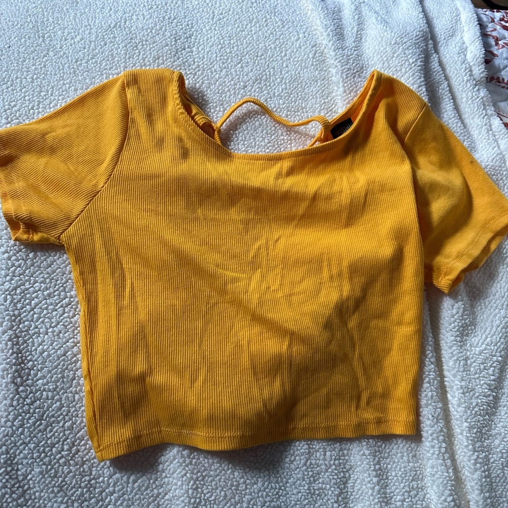 Crop top with open back